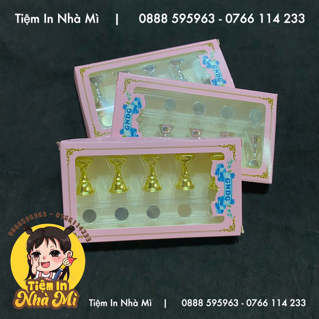 Đế gắn móng giả tập làm nail