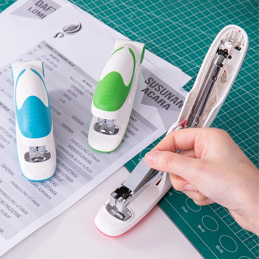Dập Ghim 20 Trang Deli E0319 - Ghim Số 3 Đệm Chống Trượt Cao Cấp