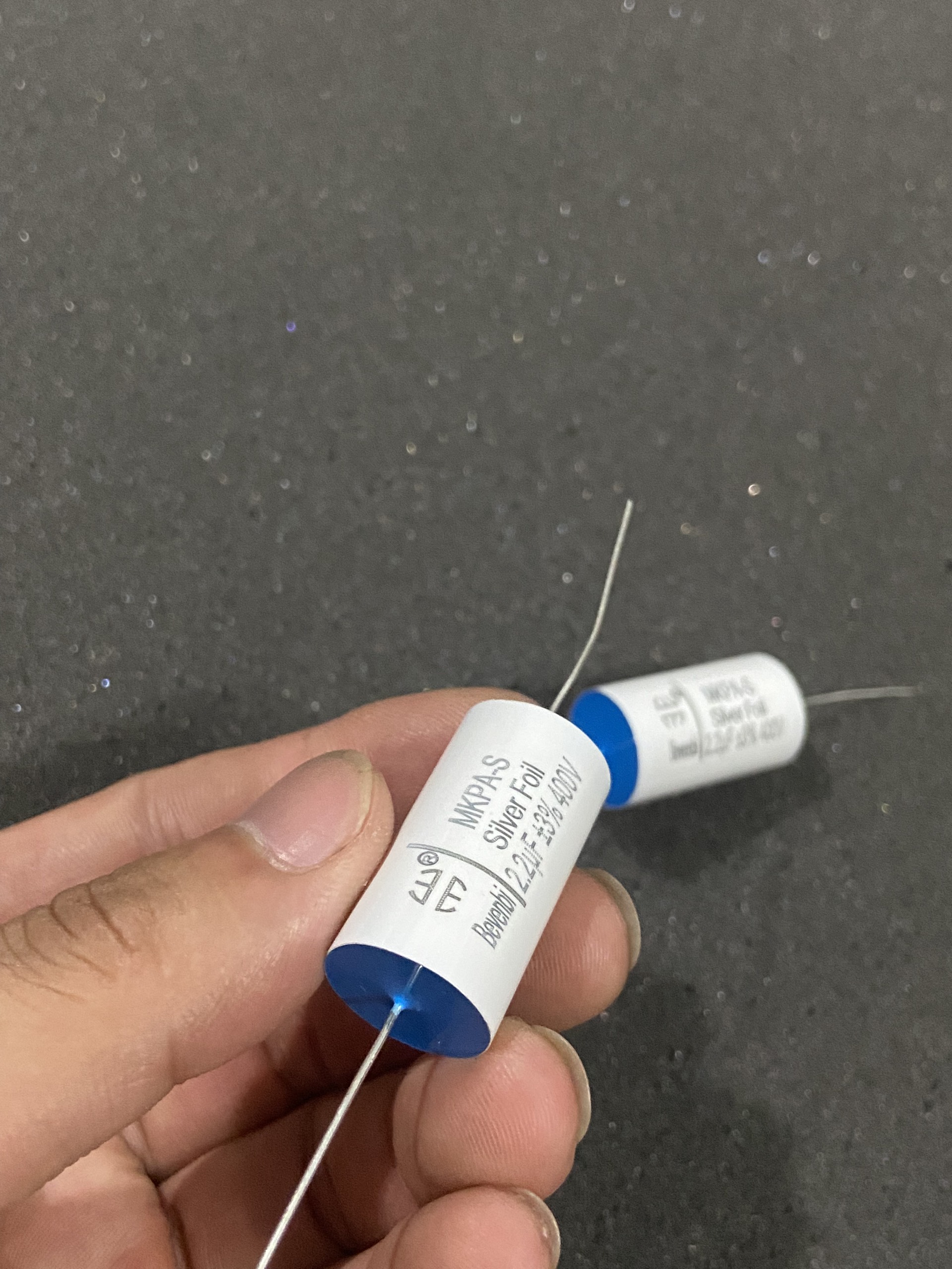 Tụ Bevenbi cao cấp (trắng xanh) 2.2uf 400v cho phân tần loa treble
