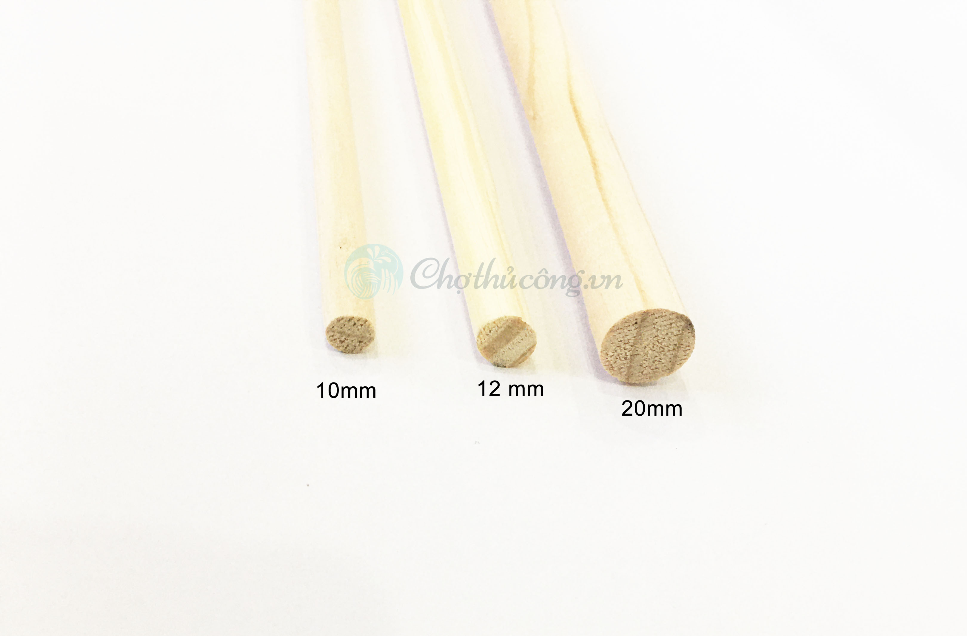 Combo 5 pine wood round sticks size 1.2cm x 60cm