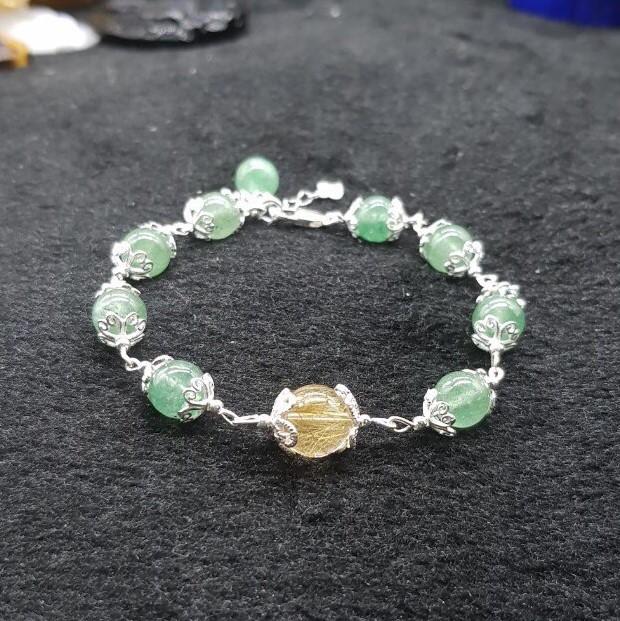 Vòng đá thạch anh dâu xanh mix thạch anh tóc vàng phối bạc sang trọng cho nữ