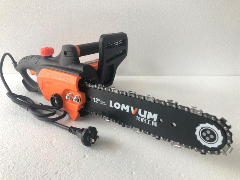 MÁY CƯA XÍCH ĐIỆN 220V LOMVUM