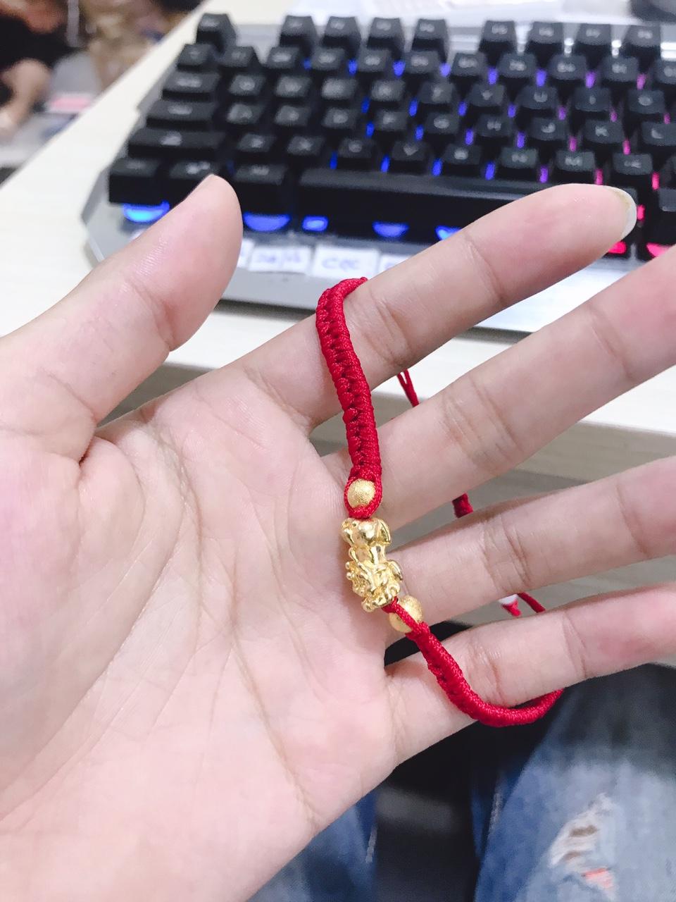 Vòng tay Tỳ Hưu may mắn - DÂY TO ĐỎ
