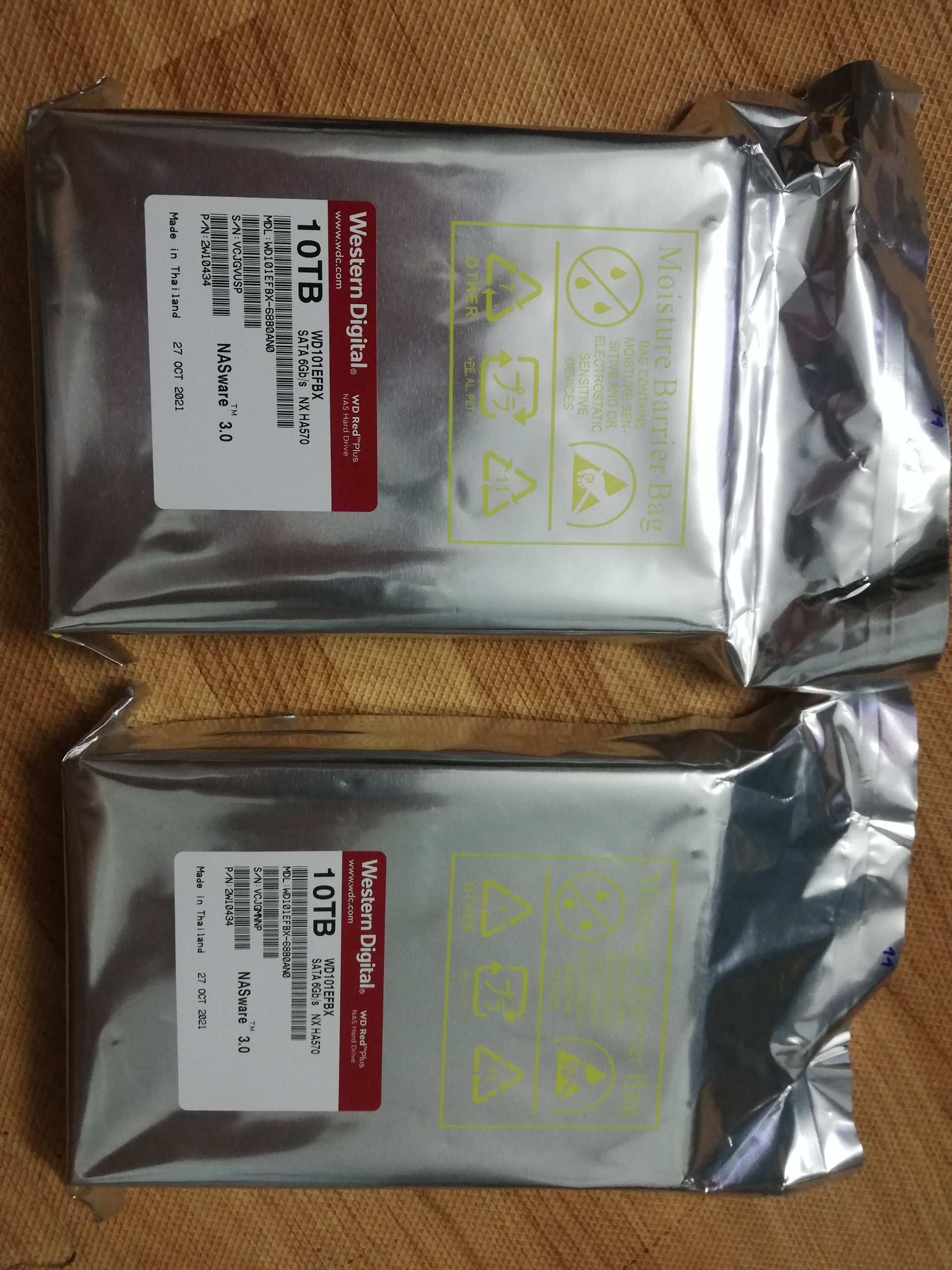 Ổ cứng HDD Western Red Plus 10TB 3.5inch SATA III 256MB Cache