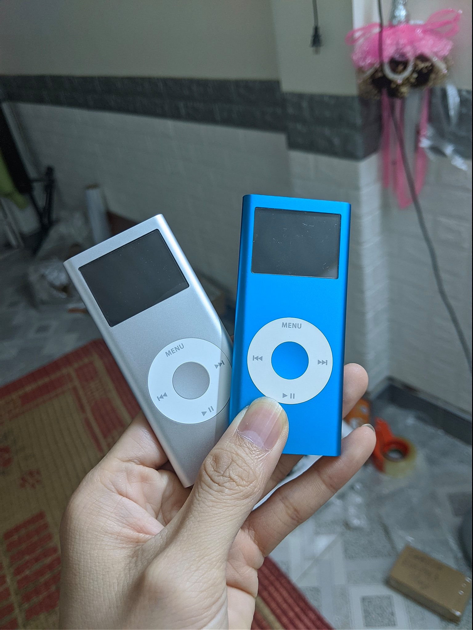 Máy nghe nhạc MP3 MP4 iPod Nano Gen 2