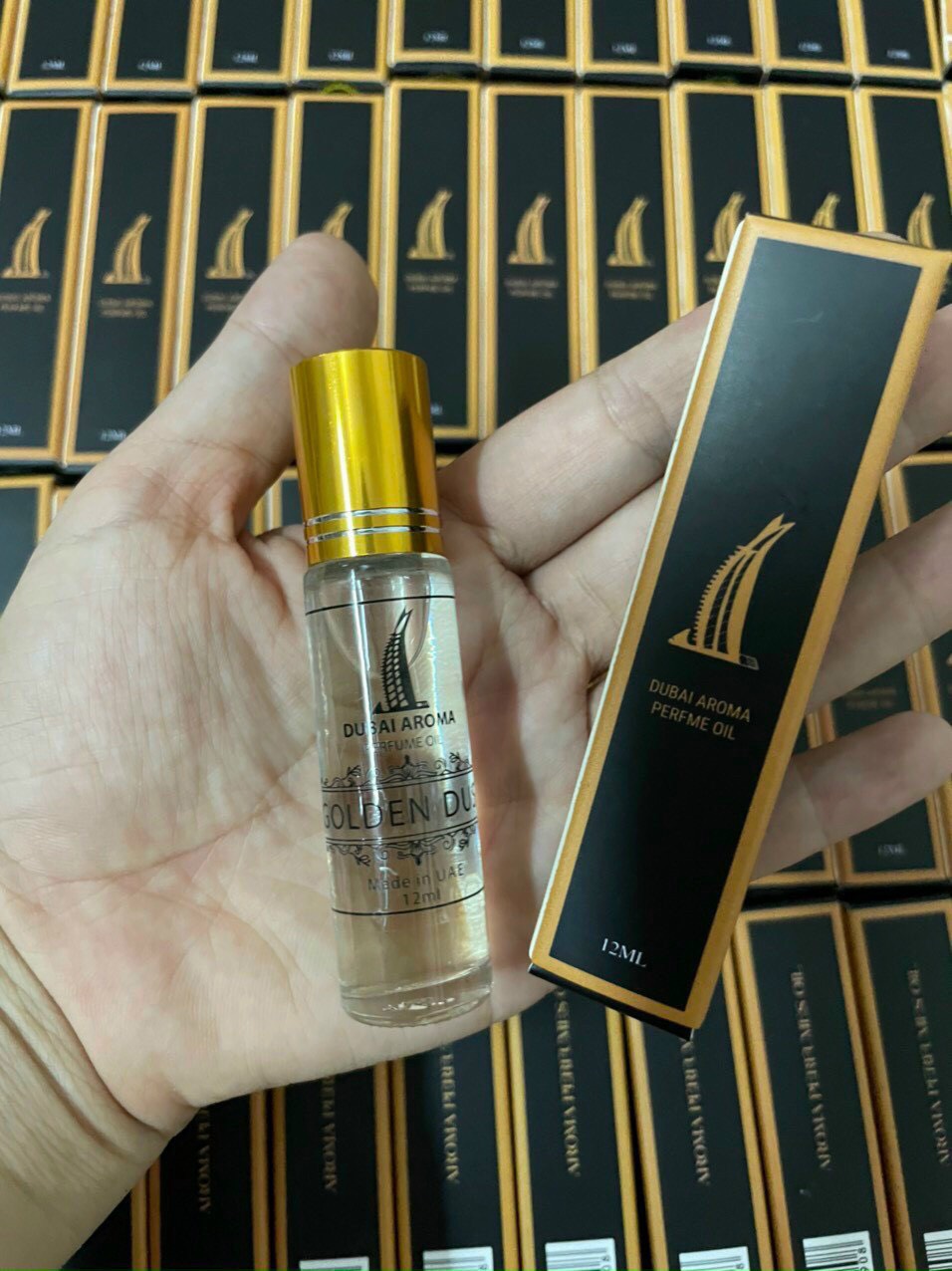 Tinh Dầu Nước Hoa Dubai Dạng Lăn 12ml