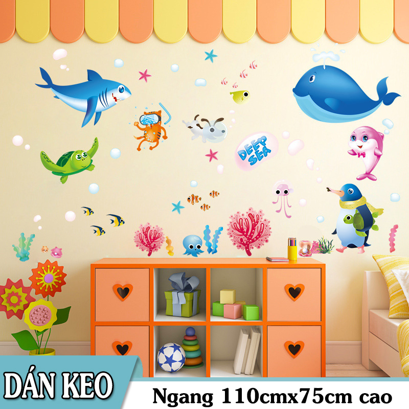 Decal trang trí tường - Cá Đại Dương Xanh 02. Decal in trên chất liệu PVC có keo sẵn ở mặt sau chỉ cần lột ra và dán.