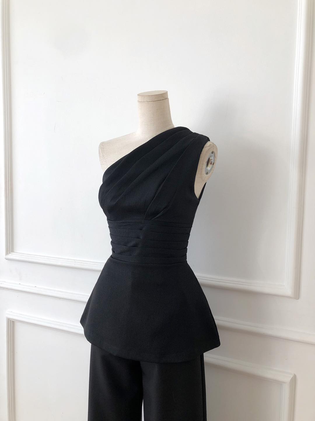 [Ảnh thật] Áo peplum dáng dài lệch vai xếp li eo