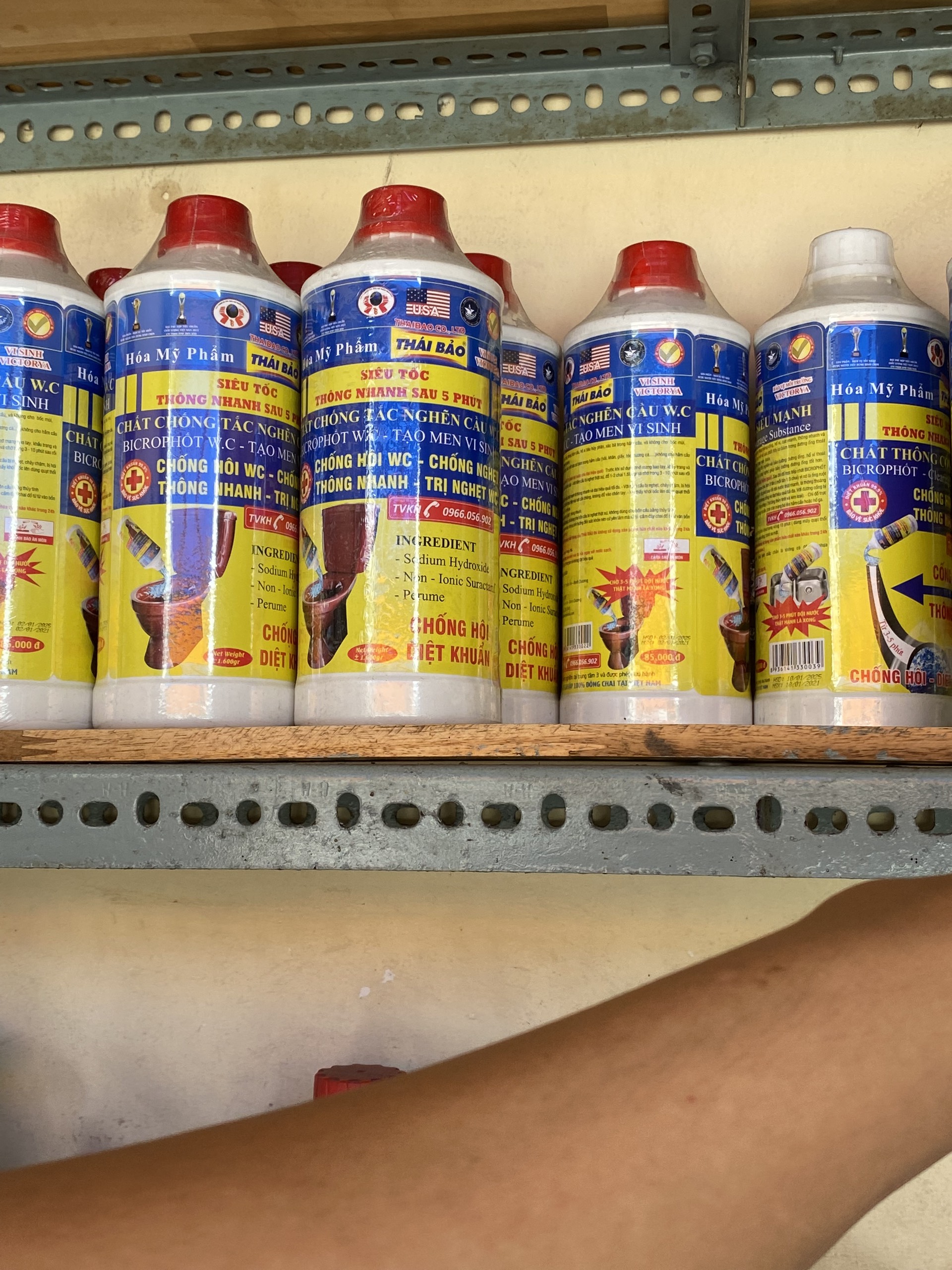 Nước thông cống Thái Bảo 1kg6