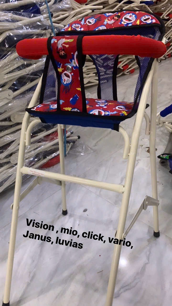 Ghế ngồi xe Vision cho bé