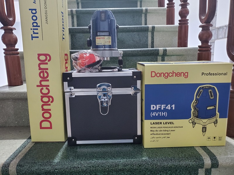[HCM]Máy đo laser - 5 mắt tia đỏ Dongcheng DFF41