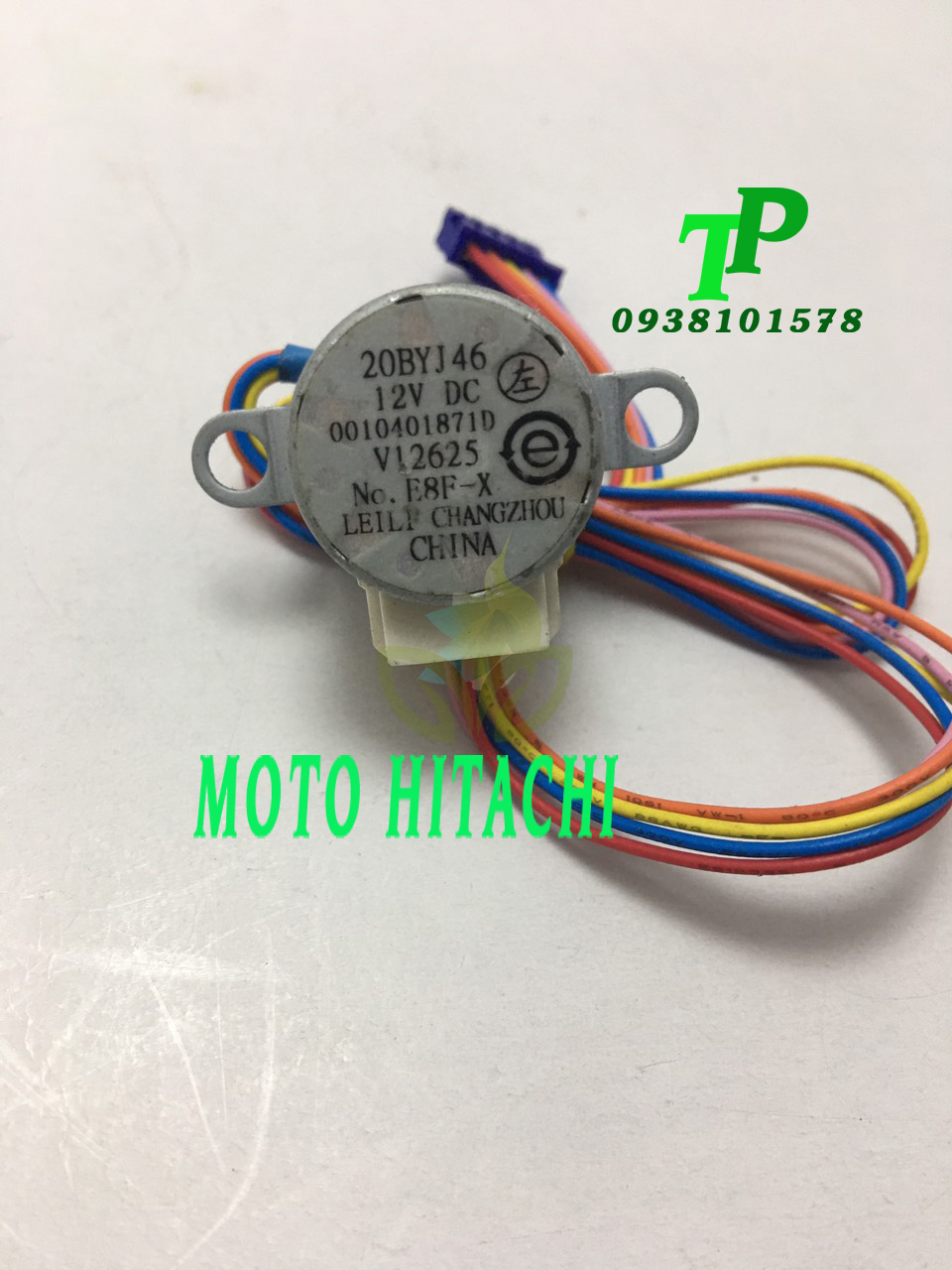 Moto vẫy lá đảo dàn lạnh Hitachi
