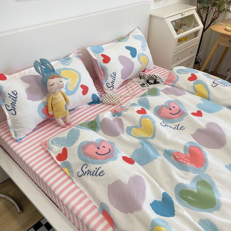 Bộ chăn ga gối cotton poly - Mẫu tim smile