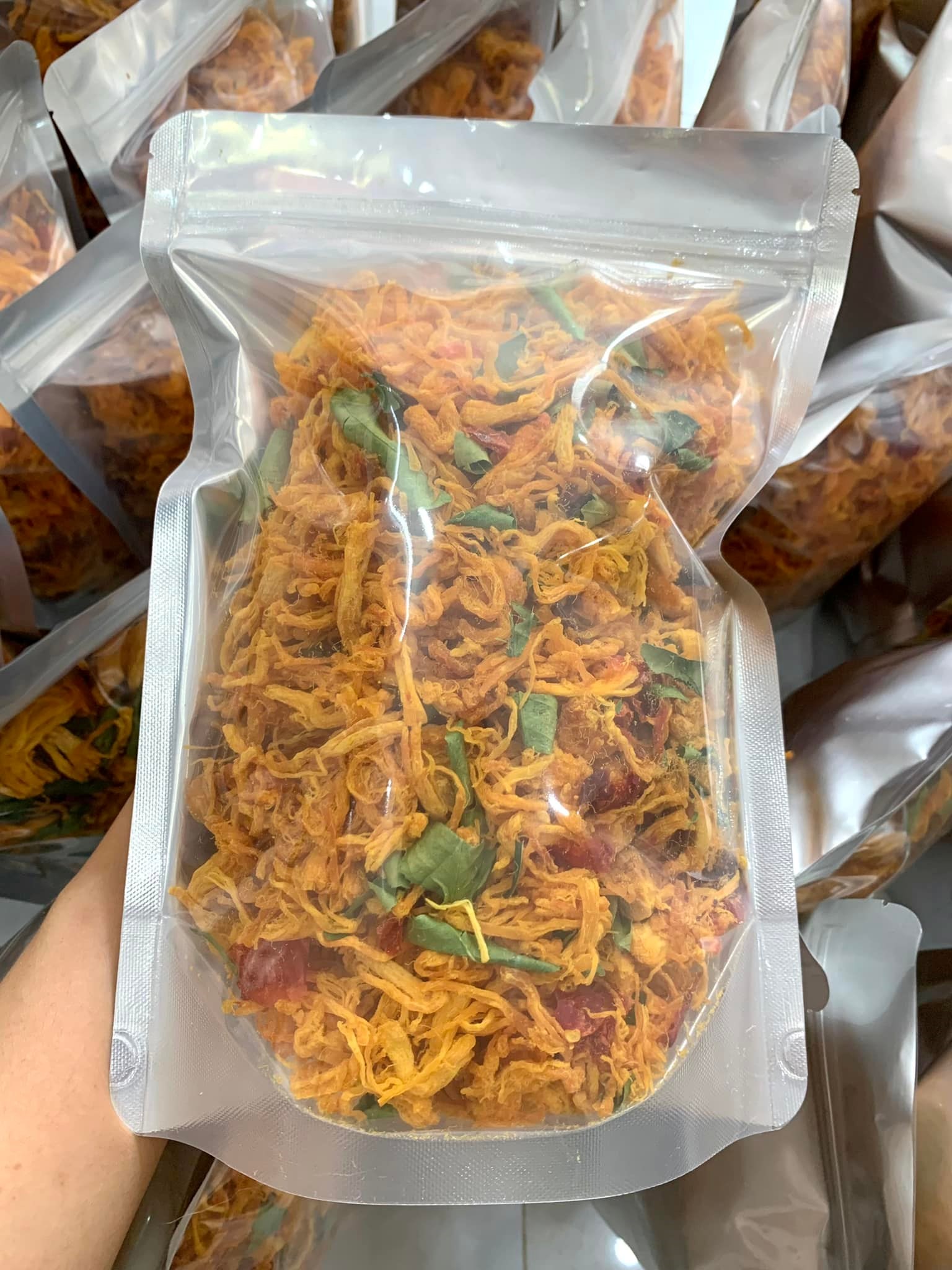 Khô Gà Lá Chanh Túi 500g