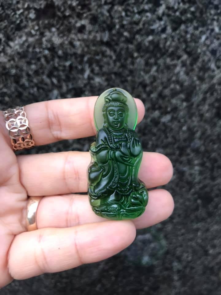 [HCM]MẶT DÂY CHUYỀN QUAN THẾ ÂM BỒ TÁT PHA LÊ XANH LÁ- MẪU LỚN