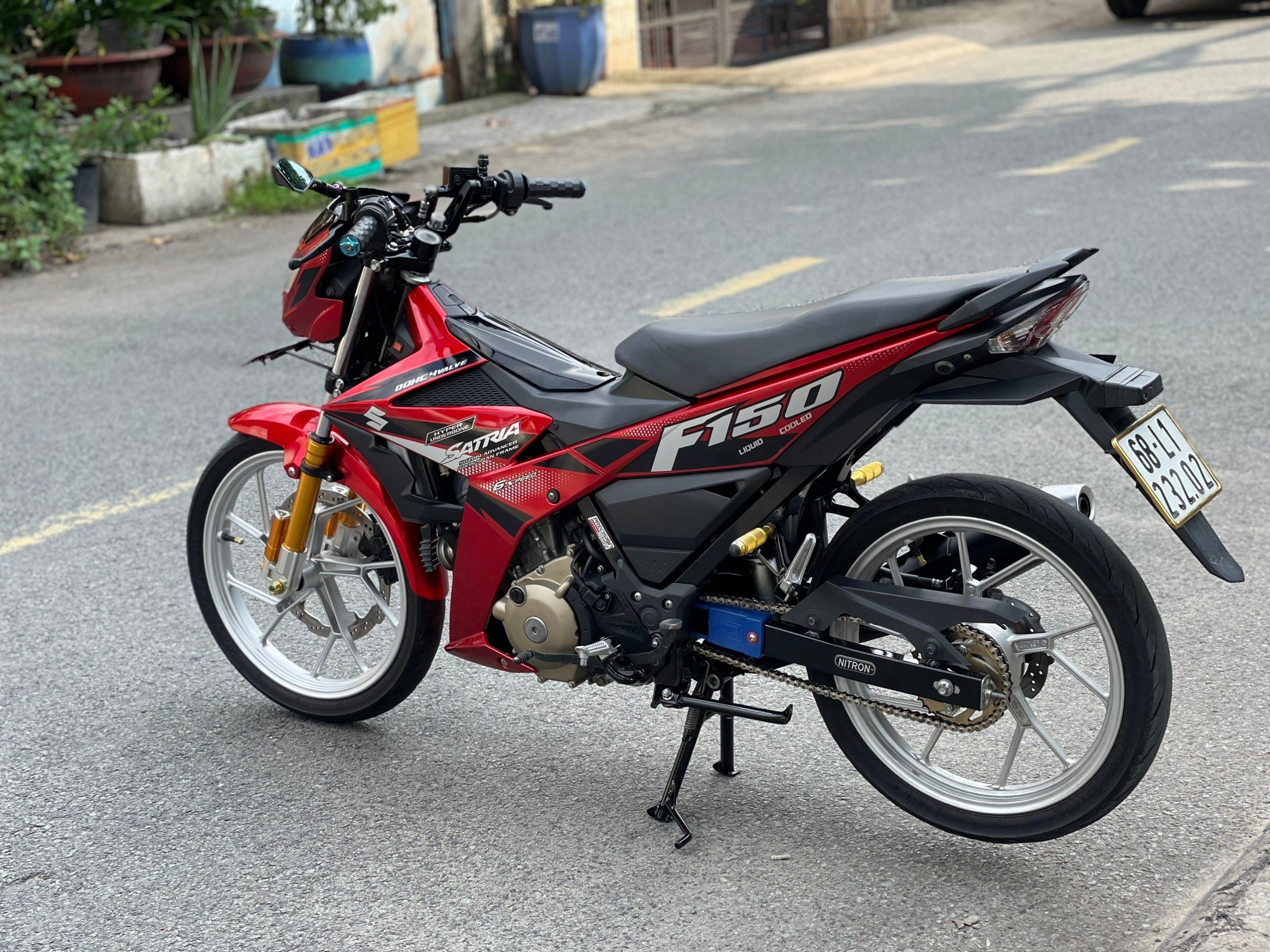Tem Rời Satria mẫu zin màu đỏ đen trắng