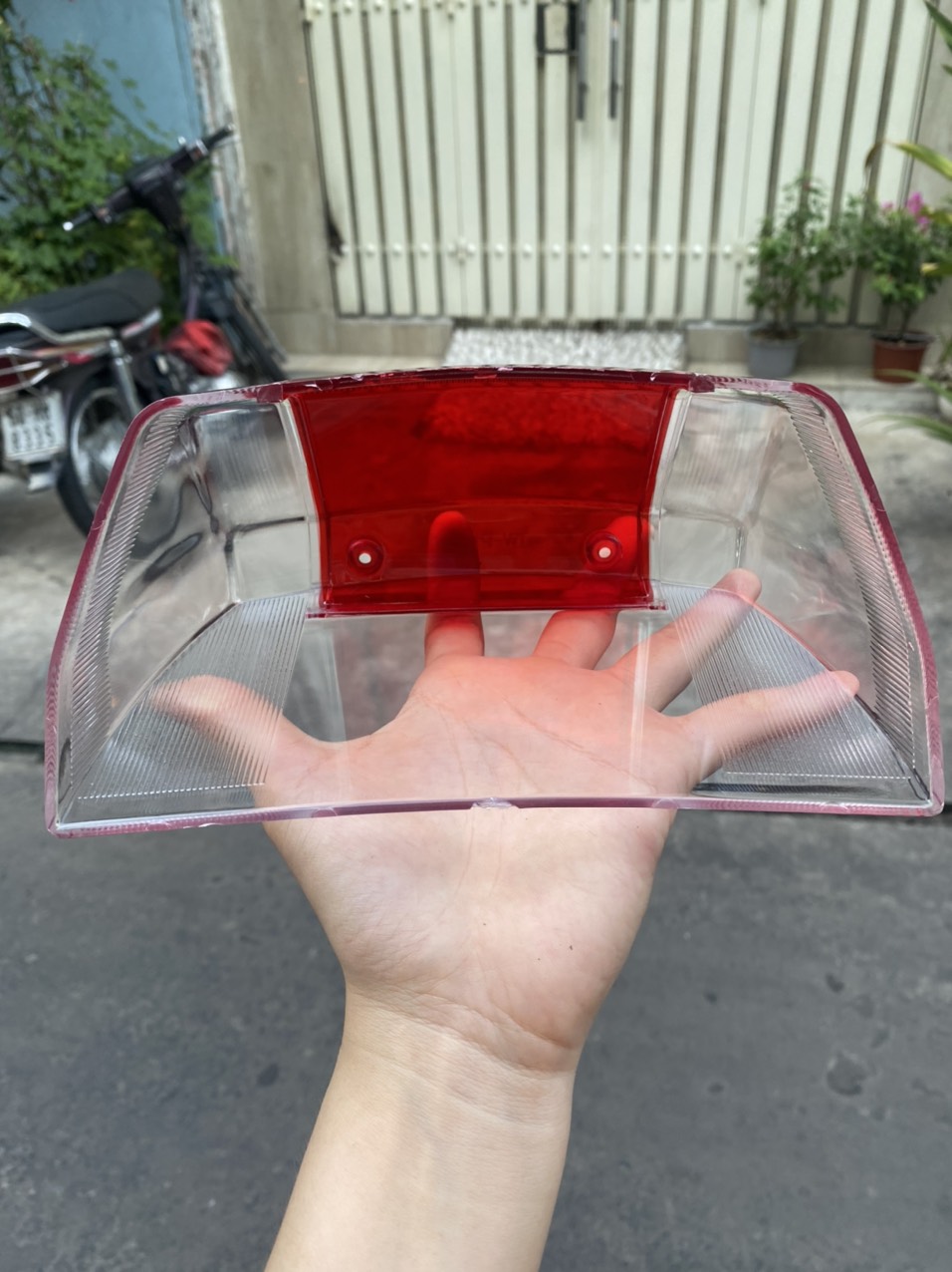 CHỤP ĐÈN LÁI ( ĐÈN HẬU ) MAX 3