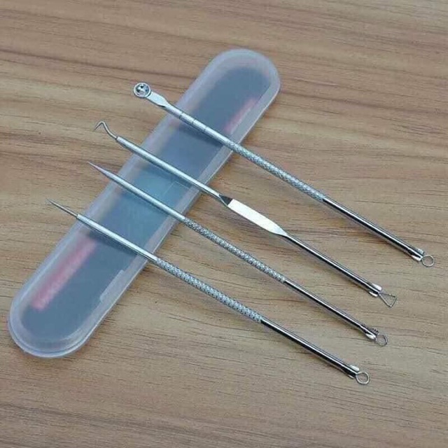 Bộ nặn mụn 4 chi tiết