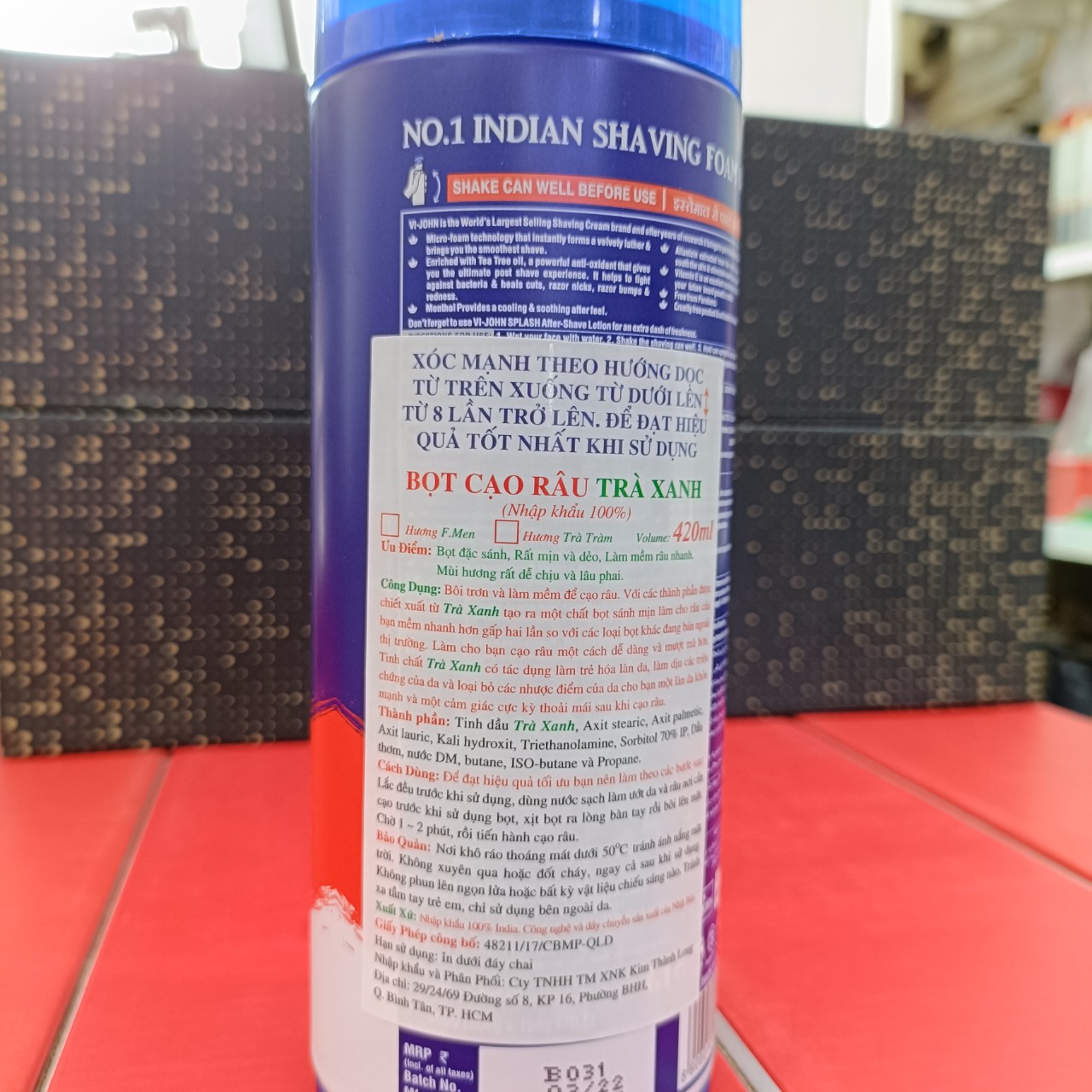 Bọt cạo râu  Vi-John trà xanh 420ml