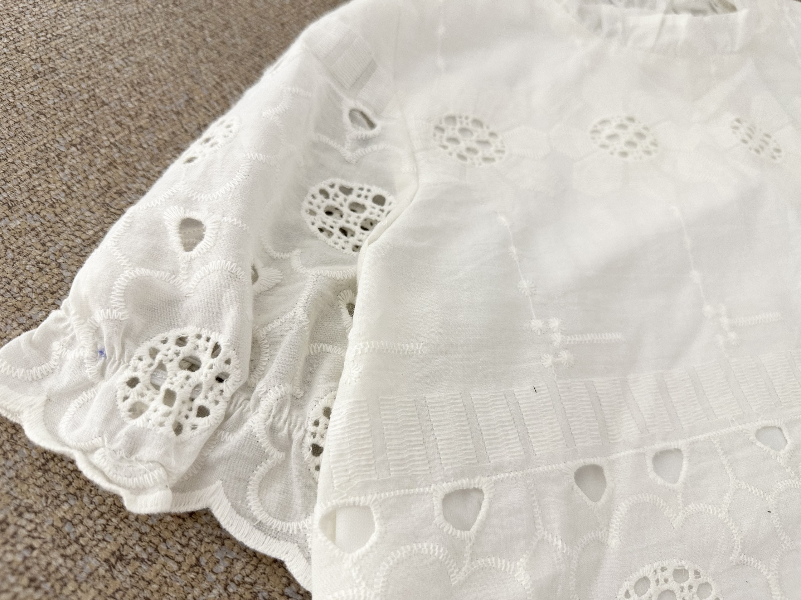 CATI Set thô ren thêu 1 màu trắng (897)