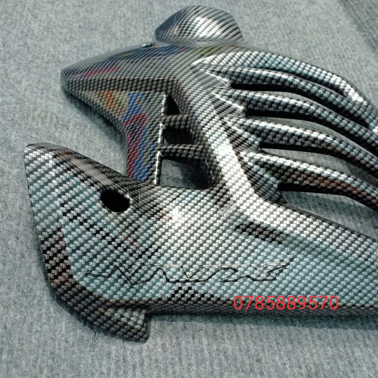 ​​​​​​​ỐP CARBON XE NVX