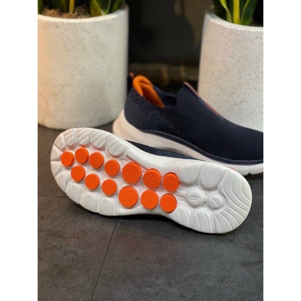 Giày len Skecher gót muối tiêu nam