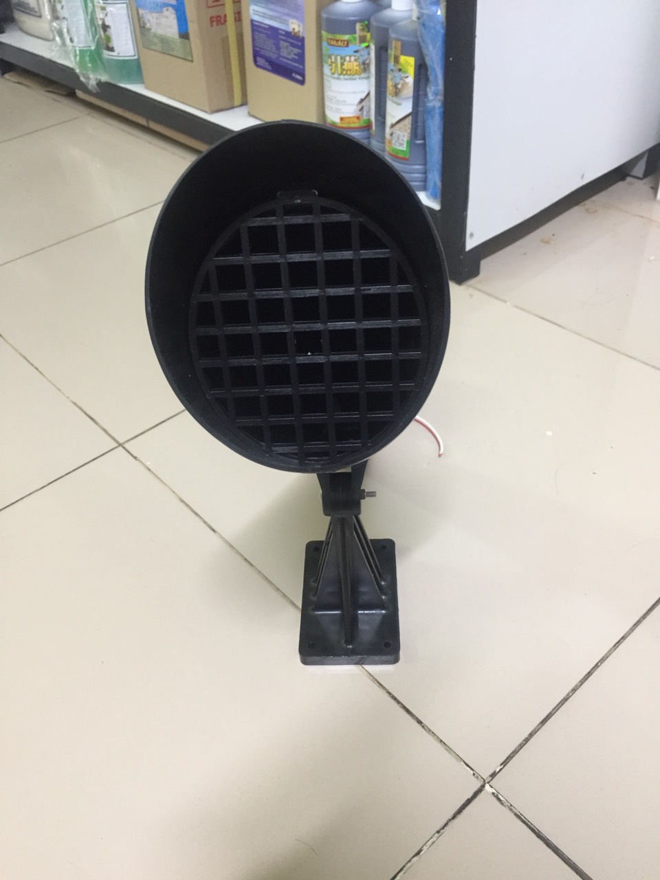 LOA PHÓNG ĐƠN NGOÀI TRỜI VS 6000