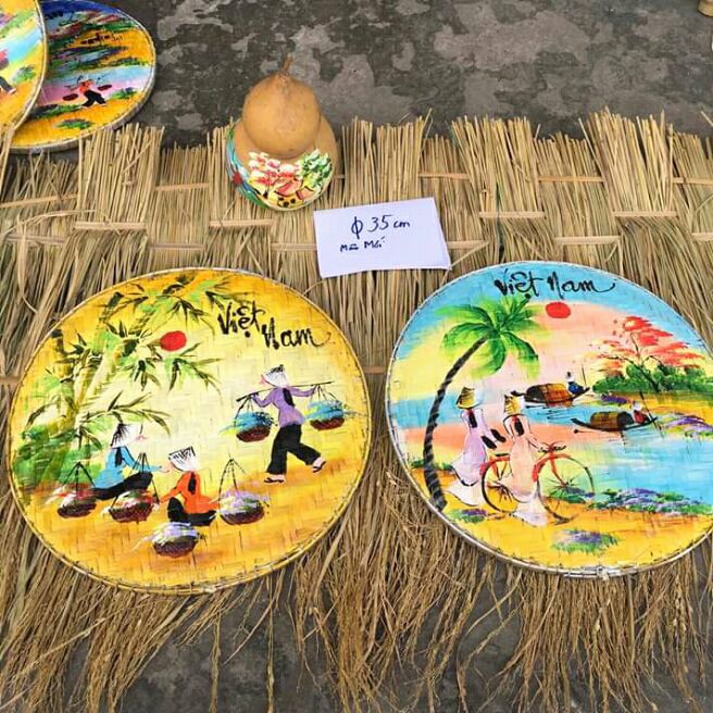 Mẹt tre vẽ phong cảnh Việt Nam đã tạo nên một trào lưu thịnh hành cho những ai đam mê nghệ thuật và yêu quý đất nước. Hãy dành thời gian để khám phá những chi tiết đầy tinh tế của phong cảnh Việt Nam được thể hiện qua bàn tay của những người họa sĩ đầy tài năng.