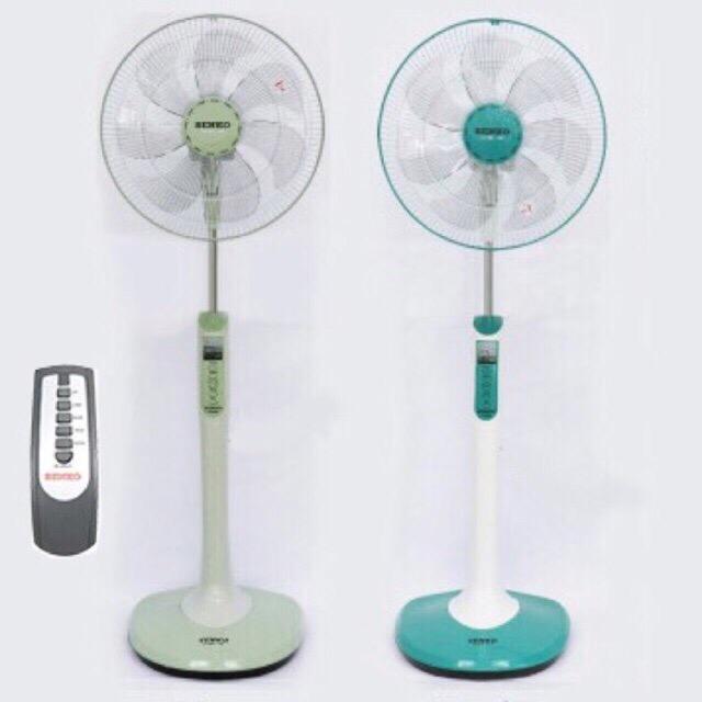 Combo lot of 2 unit standing Fans Senko DR1608 Remote