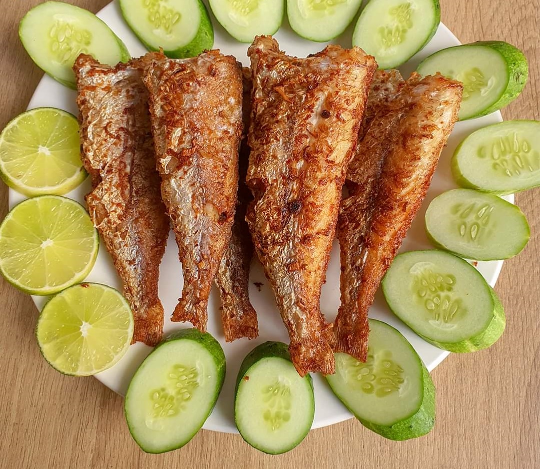 KHÔ CÁ LÙ ĐÙ ĐẤT MŨI