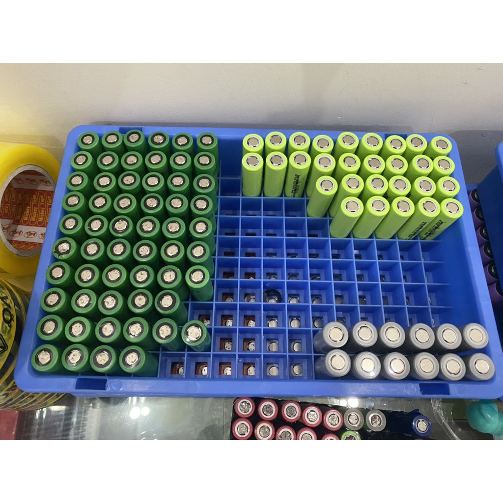 Khay Nhựa Chứa 160 Cell Pin 18650
