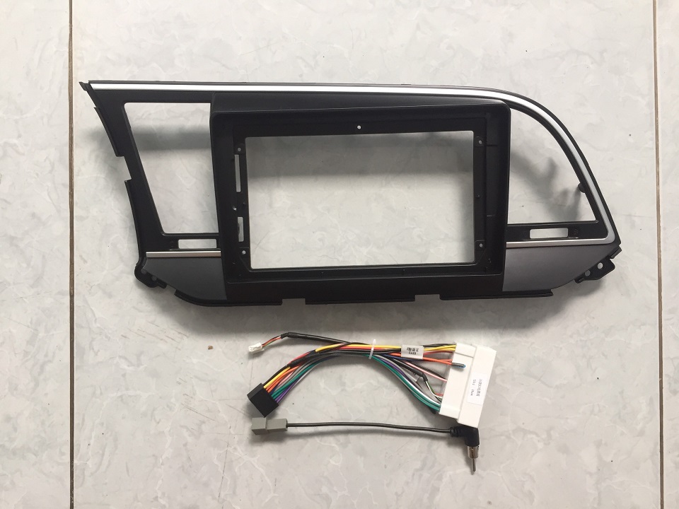 Mặt Dưỡng 9 Inch Cho Xe Hyundai Elantra năm 2016 - 2018