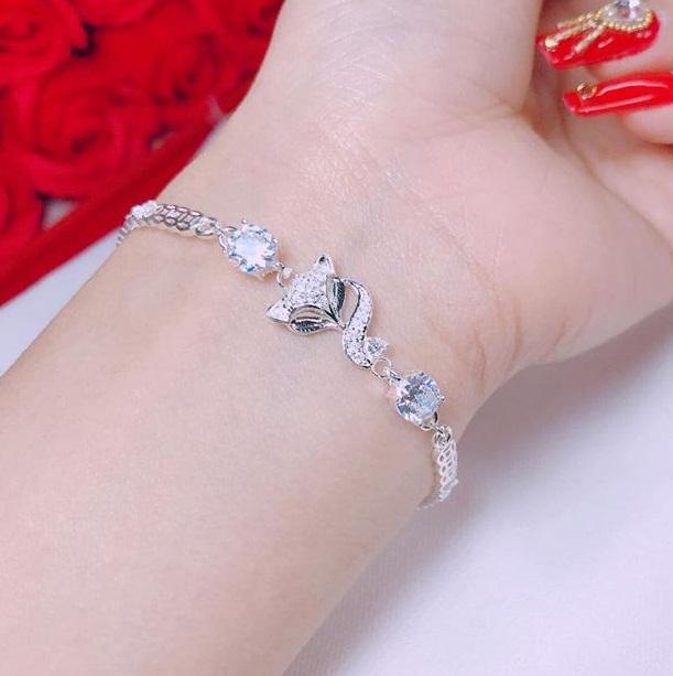 Lắc tay bằng bạc ta mặt hồ ly tuyệt đẹp