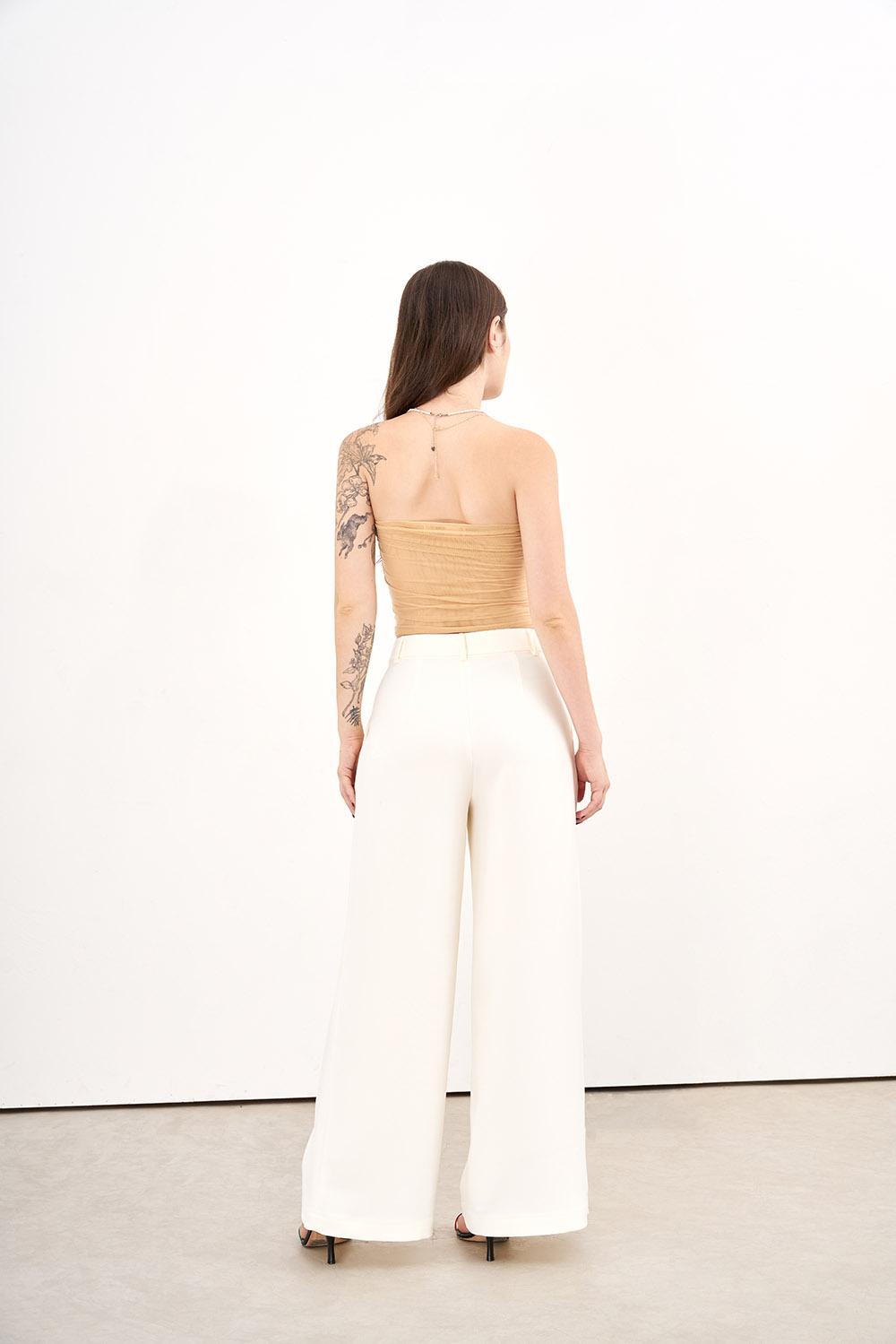 [OUTLET SALE] DOTTIE - Áo cúp ngực vải tule - Da - T0753