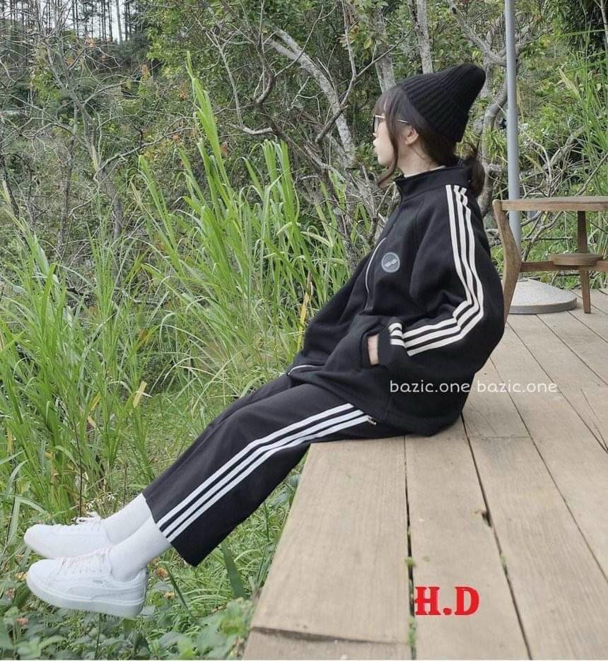 Sét bộ thu đông nữ áo khóa và quần ống rộng cá tính