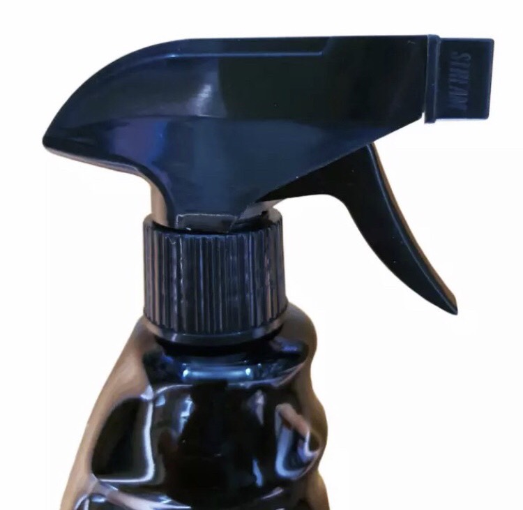 [ĐÁNH BÓNG ĐỒ GỖ] Chai xịt làm sạch và đánh bóng đồ gỗ Hando 600ml