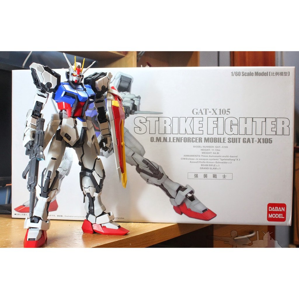 [Hoàn Tiền 10%]Mô Hình Lắp Ráp PG GAT-X105 Strike gundamchat Daban
