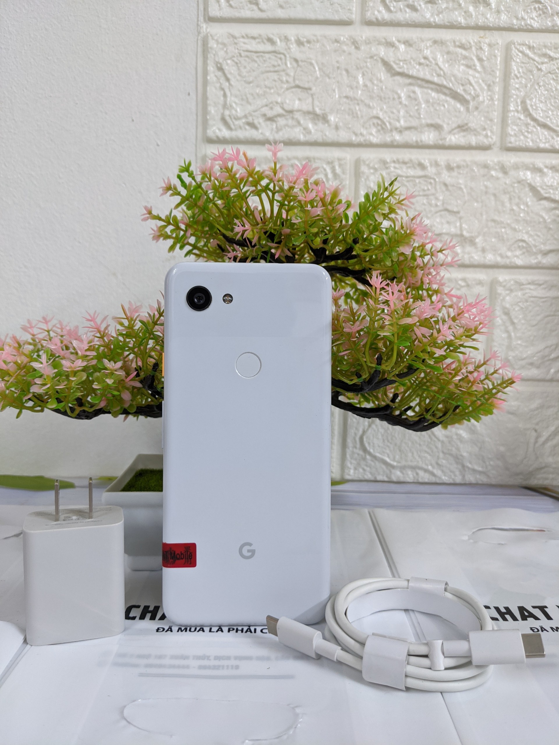 Điện thoại Pixel 3a quốc tế 2 sim, đẹp 98,99% OLED5.6"Full HD+ - chatmobile