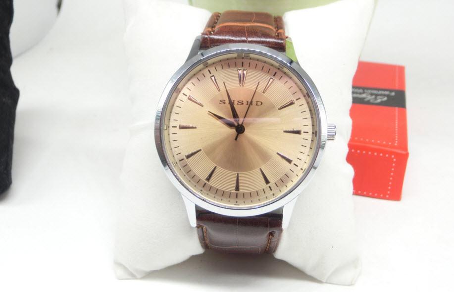 (Extra gift 1 tablets battery worth 20K) clock male face reflective Brown personality