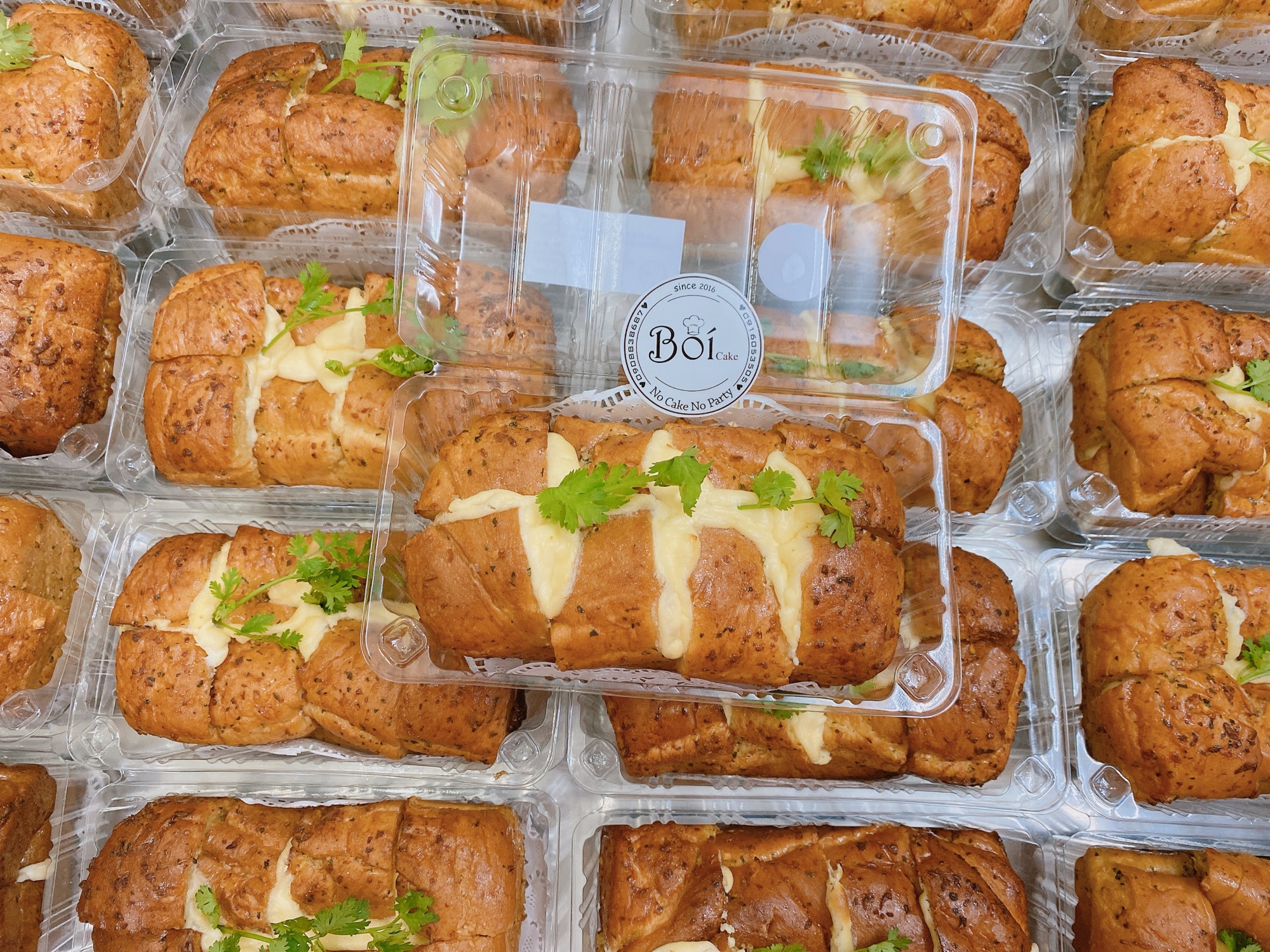 Bánh Mì Sốt Bơ Tỏi Phô Mai Hàn Quốc.