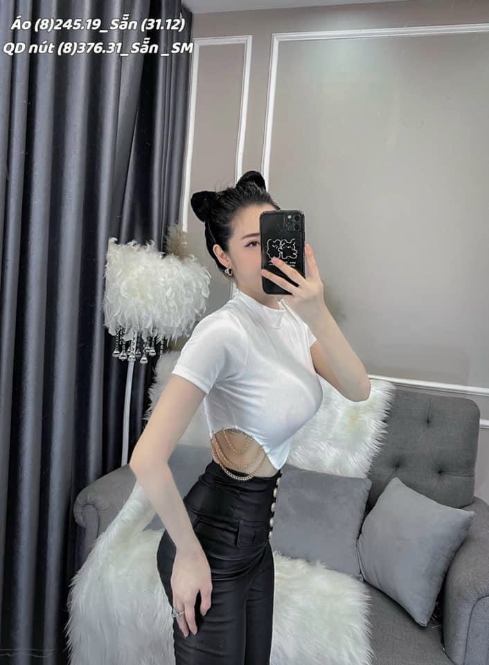 Áo croptop cổ lọ phối xích eo cá tính kxak0066