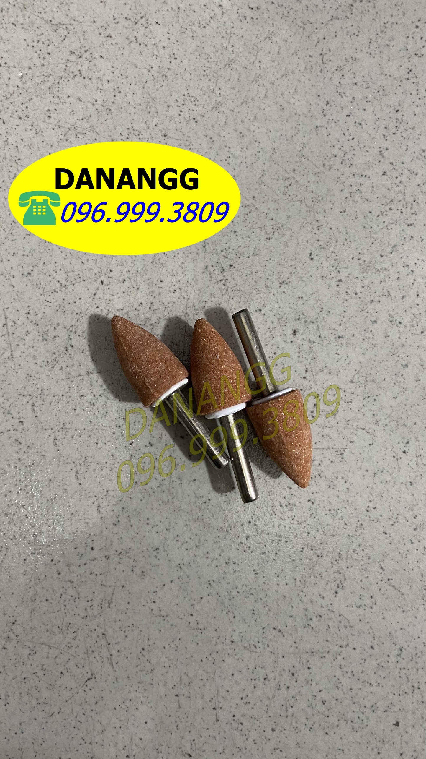 Đá mài đầu trụ nhọn dài trục 6mm