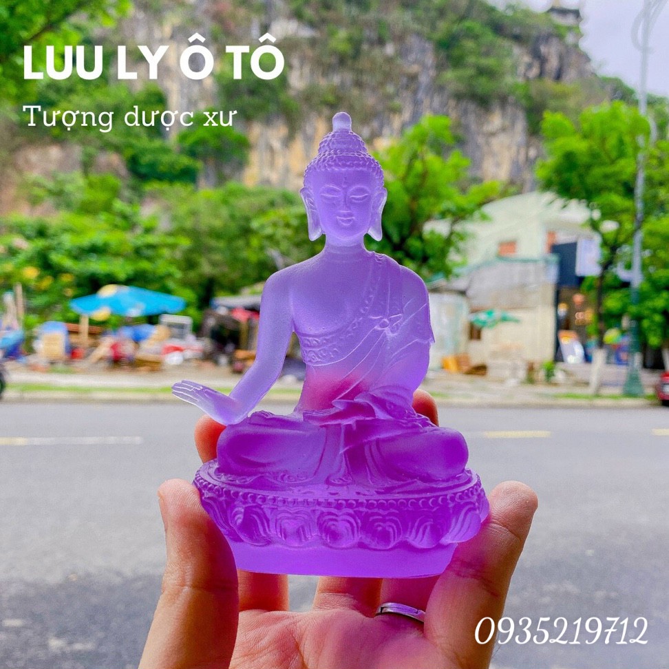 TƯỢNG DƯỢC SƯ ĐÁ LƯU LY TRƯNG BÀY Ô TÔ