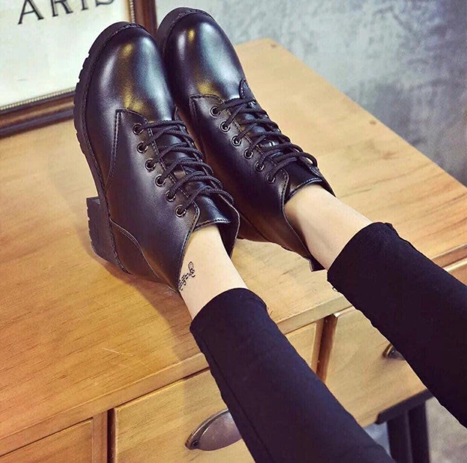 BOOT NỮ CÁ TÍNH CHẤT LIỆU DA ĐẸP,