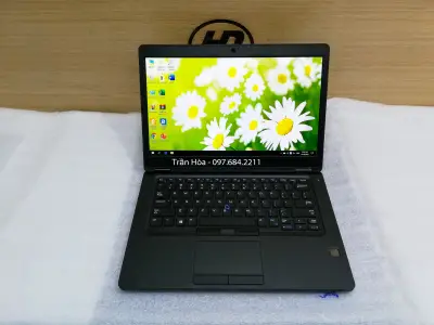 Laptop Dell Latitude 5490 - Core i5 Gen 8, 4 nhân 8 luồng, Ram 8GB, SSD 256, pin trâu, Màn hình 14inch, máy mỏng nhẹ.