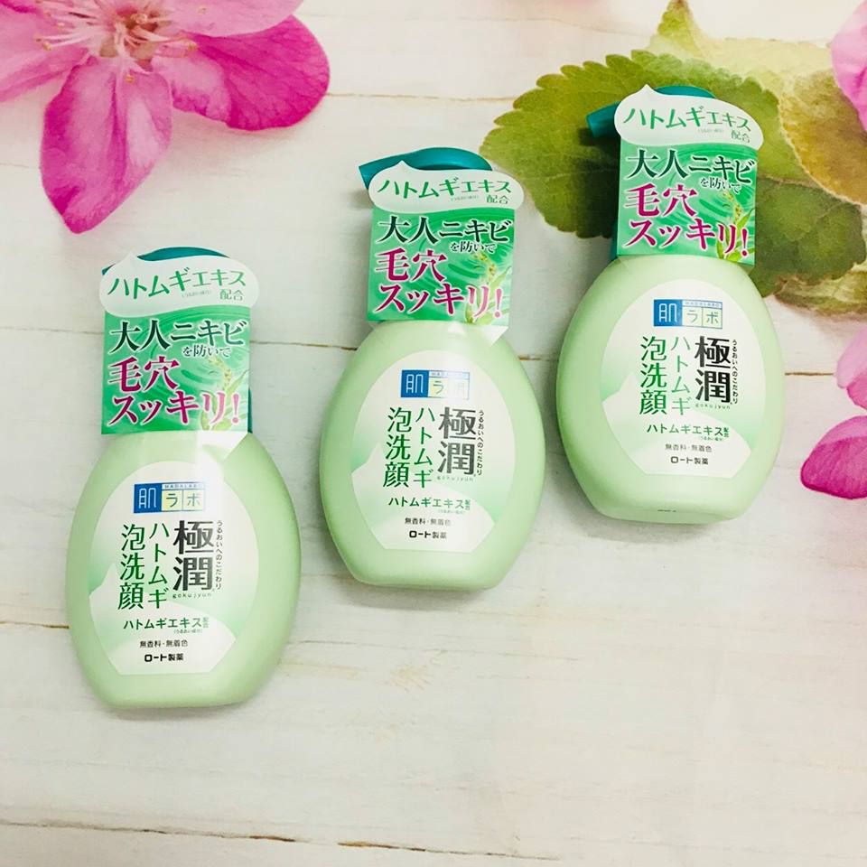 Sữa rửa mặt HADA LABO tạo bọt (Hadalabo Rohto) Nhật Bản