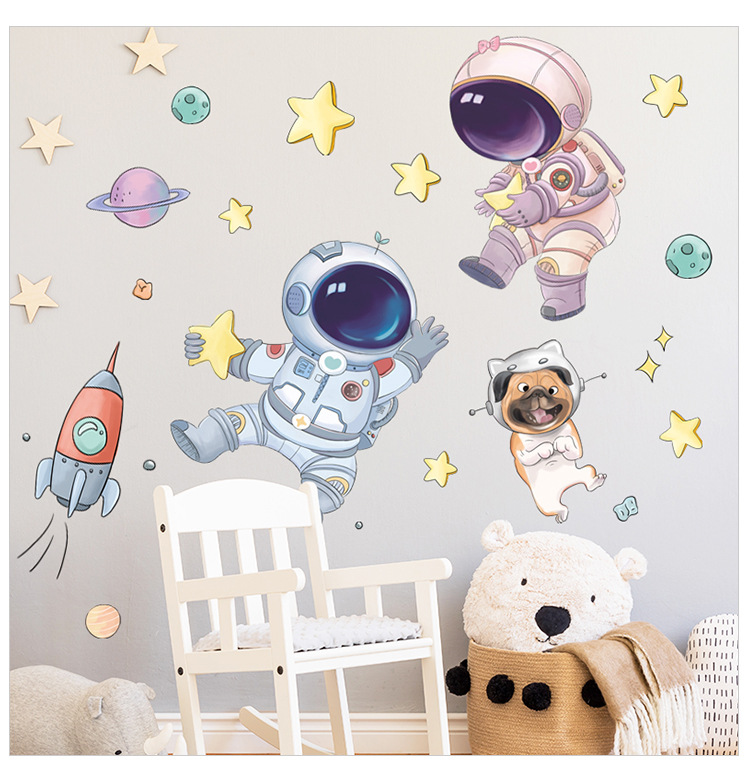 Decal dán tường PHI HÀNH GIA VÀ DOG - Trang trí phòng bé - THUTHAODECOR