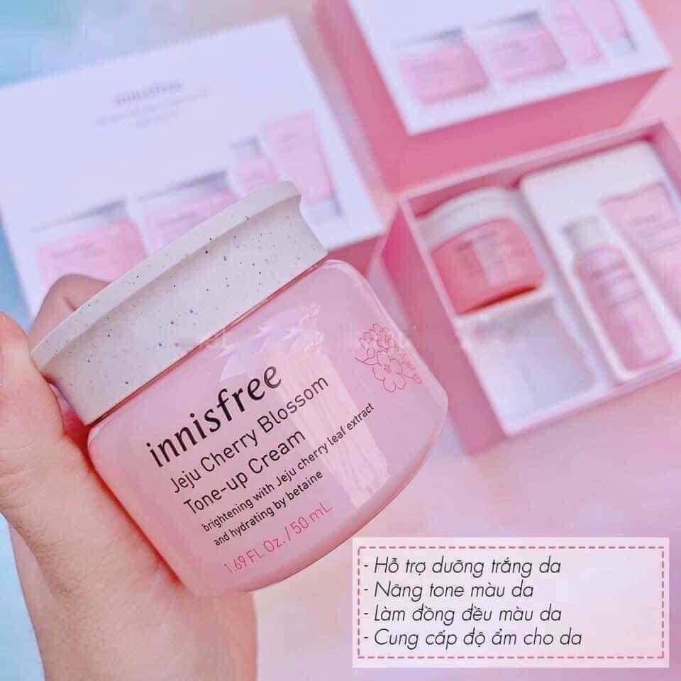 Sét dưỡng da Innisfree Hoa anh đào