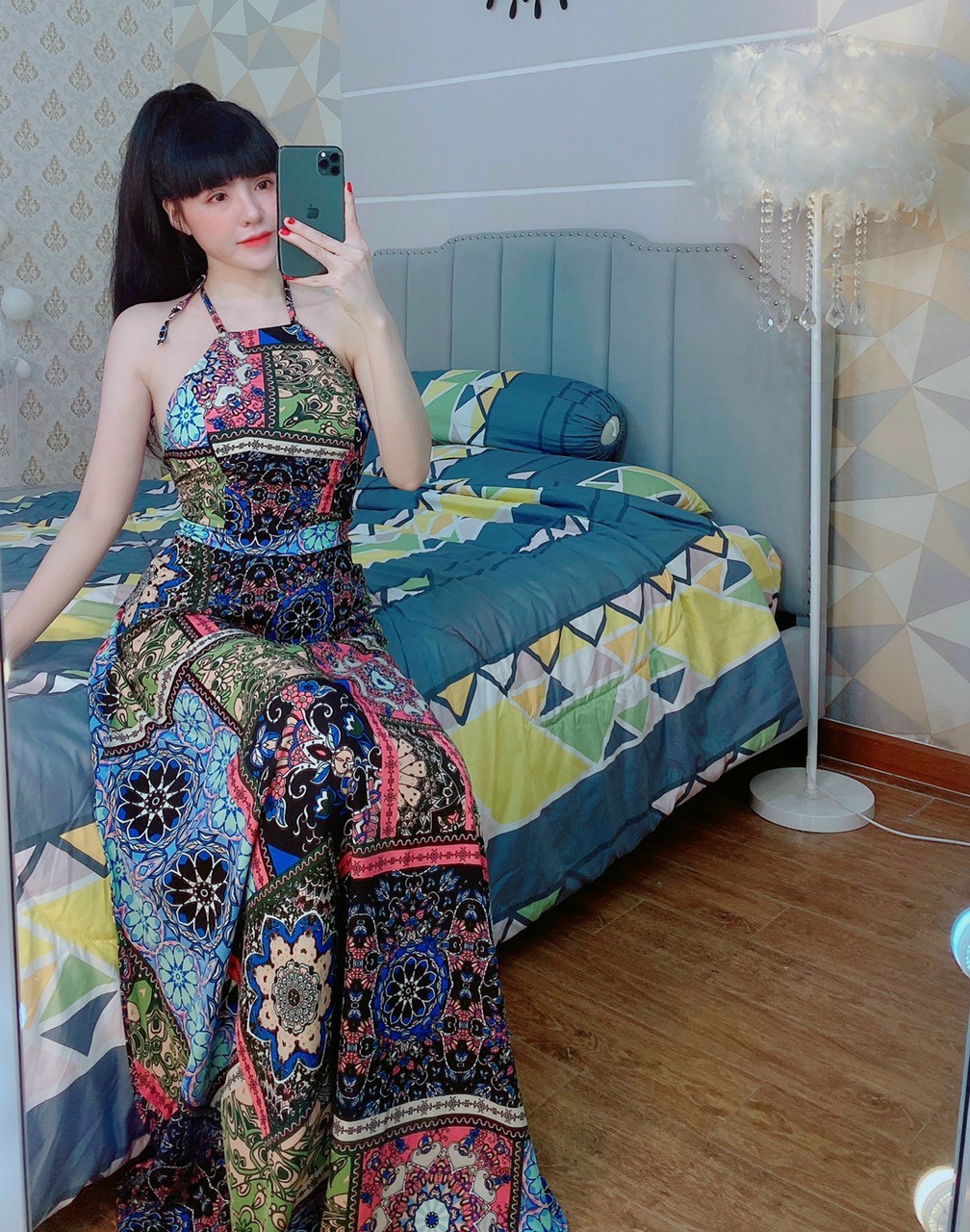 Maxi cổ yếm hở lưng thổ cẩm-ZU