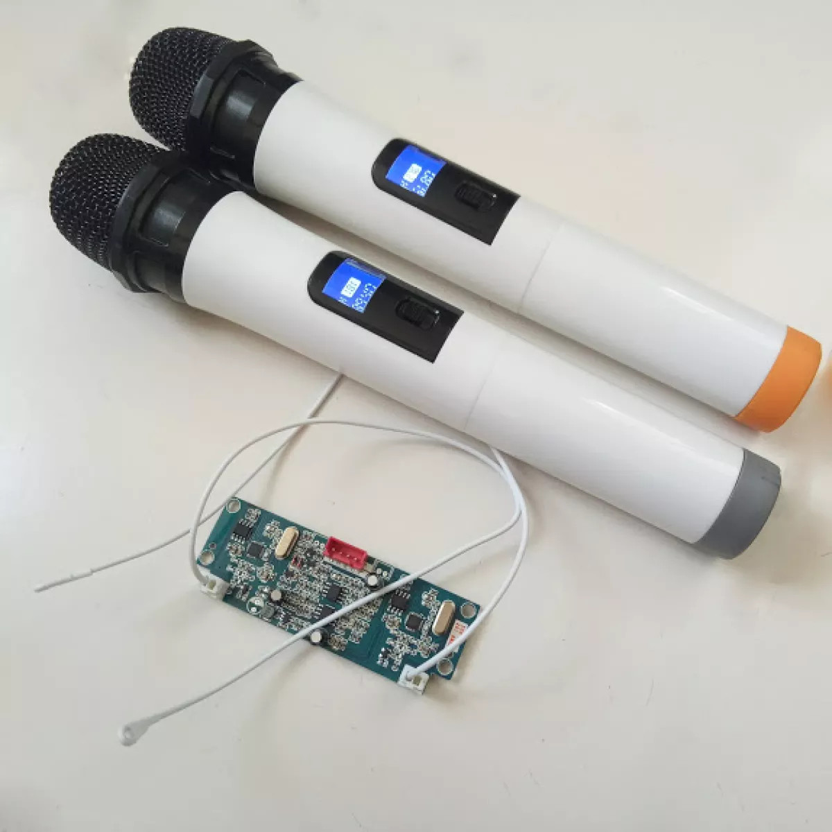 Bộ 2 micro không dây cho loa kéo